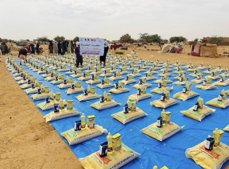 سلال رمضانية ومصاحف لمسجد عمرو ابن العاص