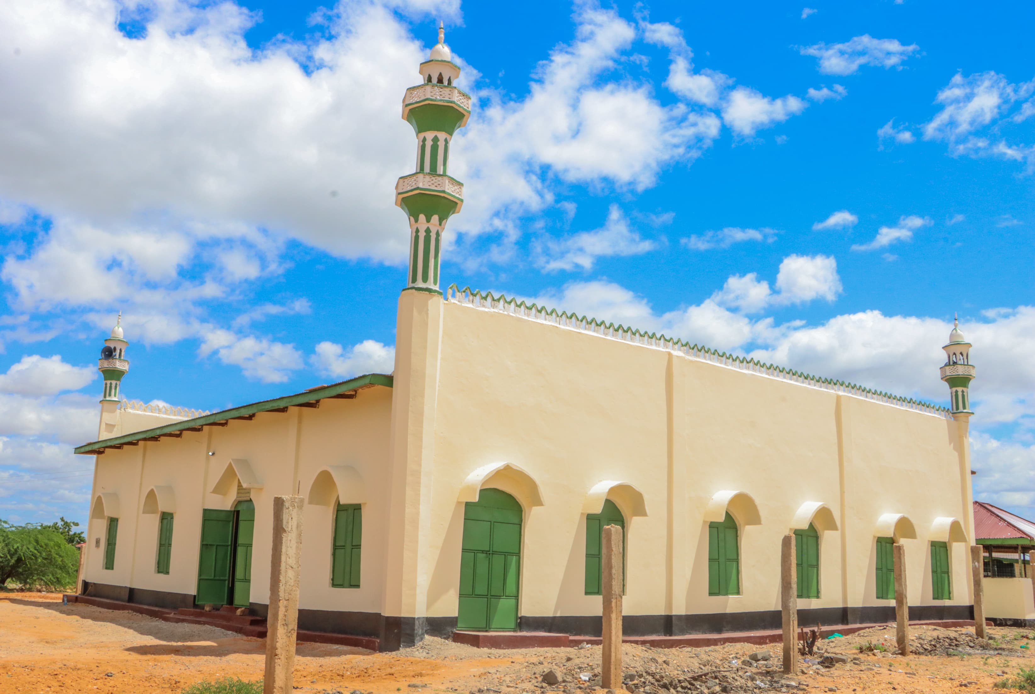 بناء مسجد عبدالله صالح الشويع